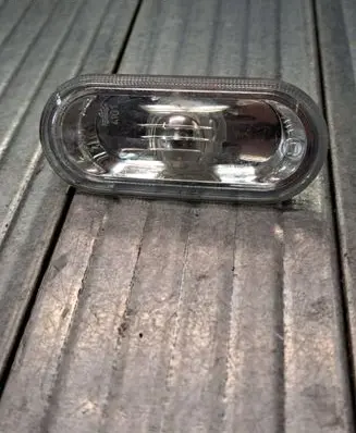 Volkswagen PASSAT B5 Front fender indicator light 1J0949117