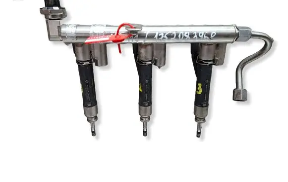 Renault Austral Fuel injectors set S27649117 166000786R 175208396R