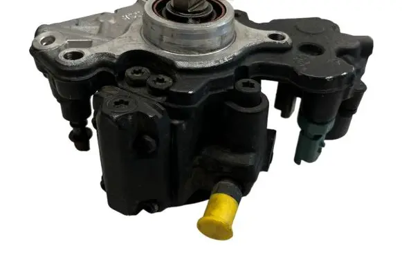 Fuel injection high pressure pump