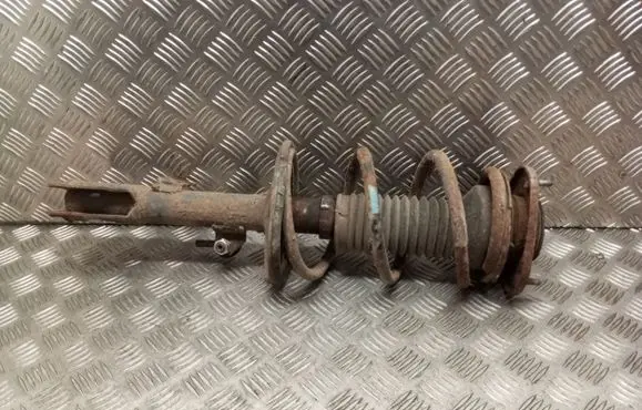 Toyota Corolla Verso E121 Front shock absorber with coil spring