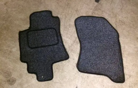 Subaru Tribeca Car floor mat set 