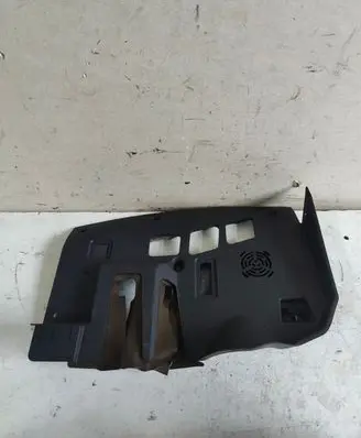 BMW 1 E81 E87 Dashboard lower bottom trim panel 7152600