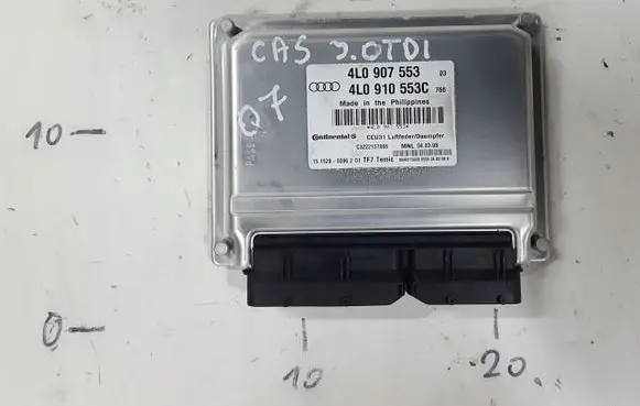 Audi Q7 4L Suspension control unit/module 4L0910553C