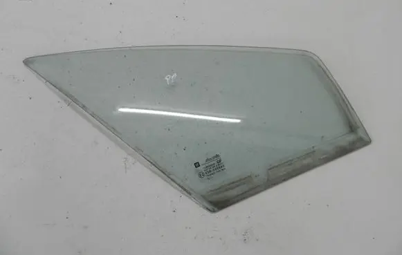 Opel Tigra A Front triangle window/glass 