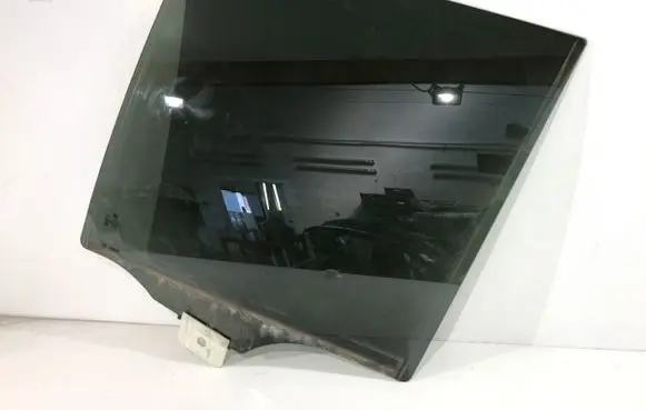 BMW X5 G05 Rear door window glass 