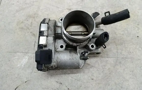 KIA Pro Cee'd I Throttle body valve 351002B150