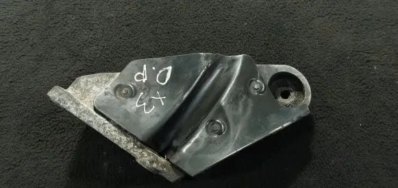 BMW X3 E83 Engine mounting bracket 7416382