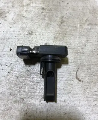 Toyota Corolla Verso E121 Mass air flow meter 2220427010