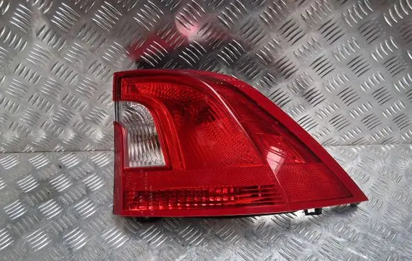Volvo S60 Rear/tail lights