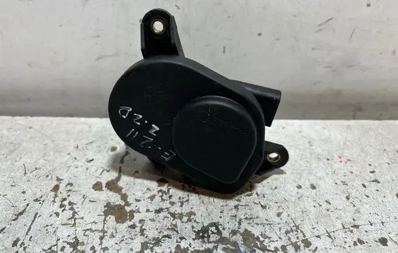 Mercedes-Benz E W211 Intake manifold valve actuator/motor A6111500794 264428B 0195