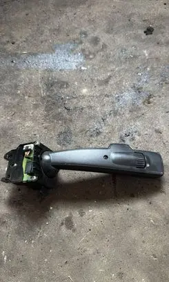 Volvo V50 Indicator stalk 17D770