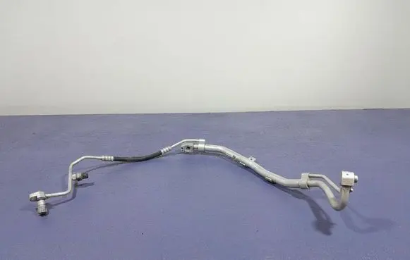 BMW X5 E53 Air conditioning (A/C) pipe/hose 9496579