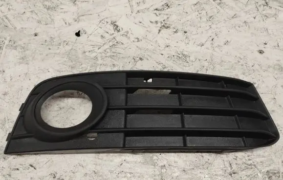 Audi A4 S4 B8 8K Front bumper lower grill 8K0807682A