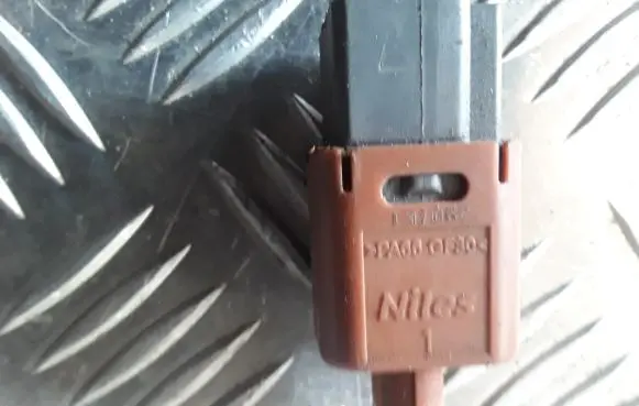 Nissan Note (E12) Brake pedal sensor switch