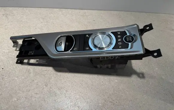 Jaguar XF X250 Gear selector CX237E453AE-ED07