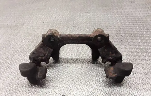 Audi A6 S6 C4 4A Front Brake Caliper Pad/Carrier