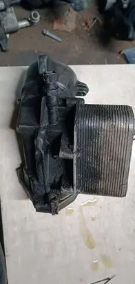 BMW 5 E39 Engine oil radiator 8792145 2247204