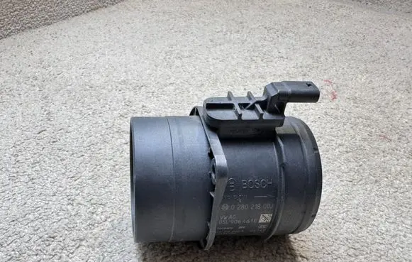 Audi A3 8Y Mass air flow meter 05L906461E 028021800J 42135789