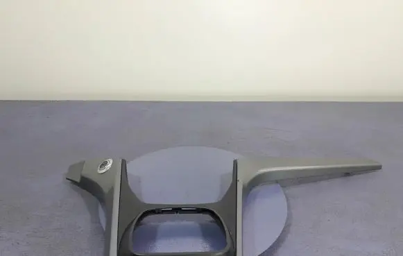 Other sill/pillar trim element