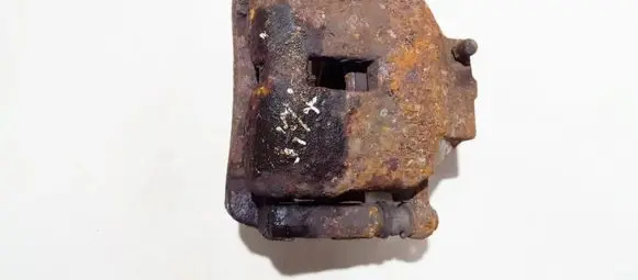 Nissan Primera Front brake caliper