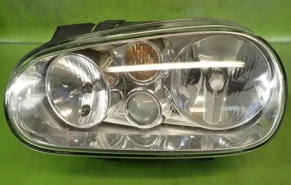 Volkswagen Golf IV Headlight/headlamp
