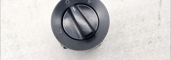 Light switch