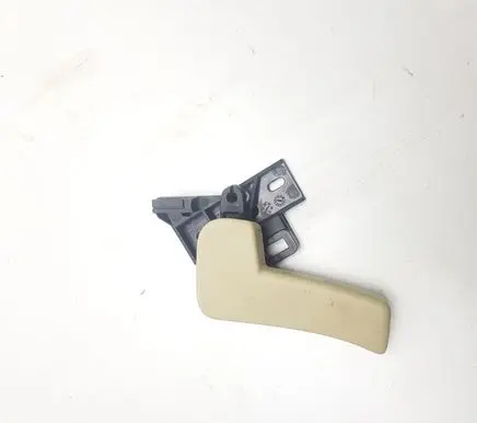 Volkswagen PASSAT B7 USA Engine bonnet (hood) release handle 6R1823633