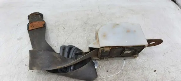 Mitsubishi Pajero Rear seatbelt N1268 A5401