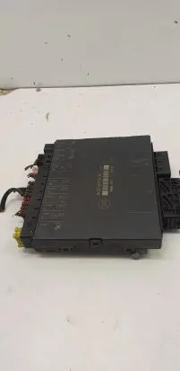 Mercedes-Benz S W220 Seat control module 2208206826