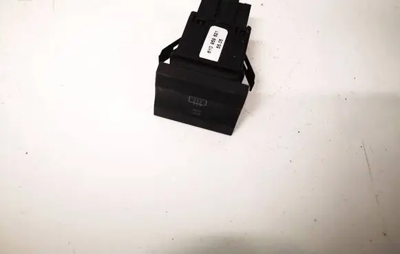 Skoda Fabia Mk1 (6Y) Windscreen/window heater switch 6Y0959621