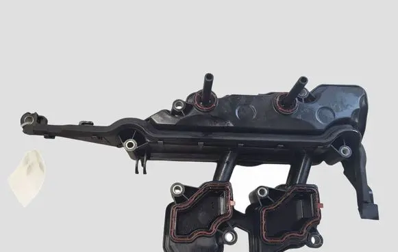 Renault Laguna III Intake manifold 8200673395