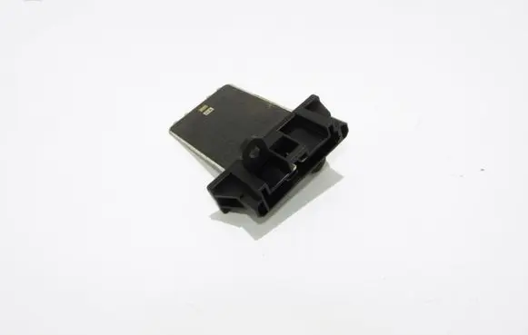 Nissan Almera Tino Heater blower fan relay 2k4400929