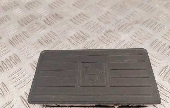 Audi Q8 Wireless charging module 4N0035502B