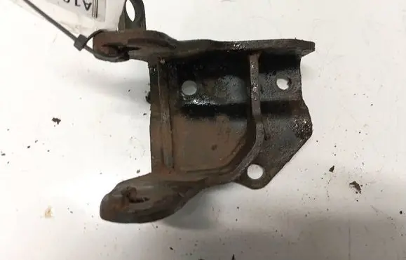 Hyundai i30 Engine mounting bracket 