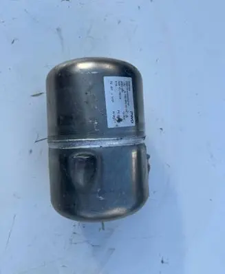 Mercedes-Benz GLE (W166 - C292) Air suspension tank/reservoir A1663200015