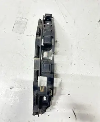 BMW X3 F25 Rear bumper mounting bracket 7123797