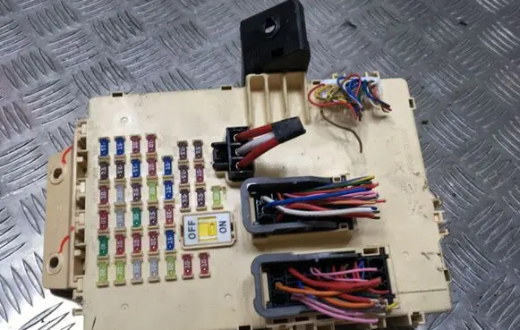 Hyundai i40 Fuse module 919503Z121