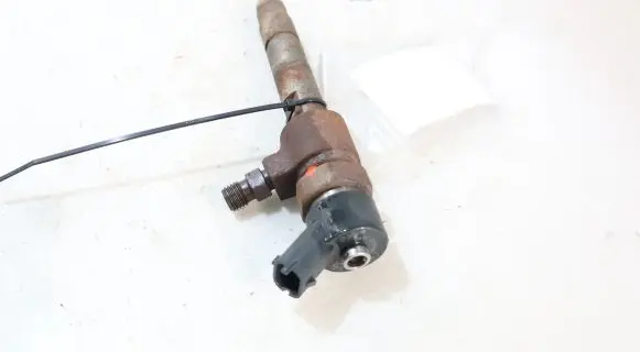 Alfa Romeo 147 Fuel injector