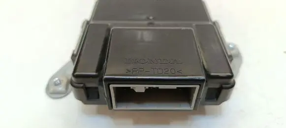 Honda CR-V Transfer box differential control unit 48310R7LE12 8114106157
