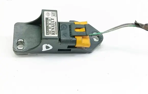 Renault Scenic I Airbag deployment crash/impact sensor 8200082994 550895400
