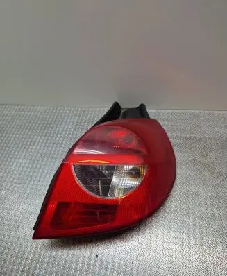 Renault Clio III Rear/tail light trim molding 89035080