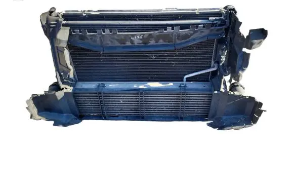 Mercedes-Benz E W212 Radiator set A2045000554 a2045000200