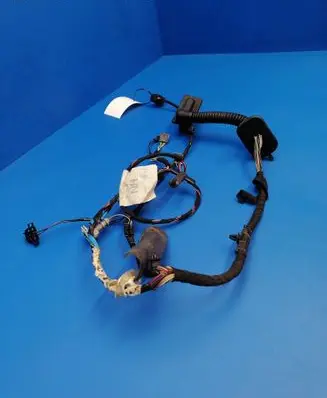 MG ZT - ZT-T Front door wiring loom YMM109623