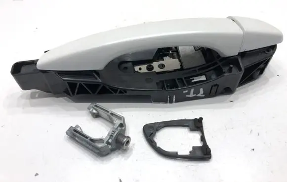 Peugeot 3008 II Rear door exterior handle 