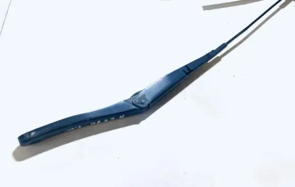 Opel Astra H Front wiper blade arm 13111220