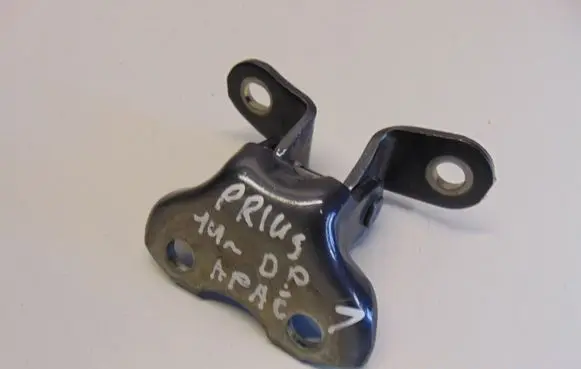 Toyota Prius (XW30) Front door lower hinge 