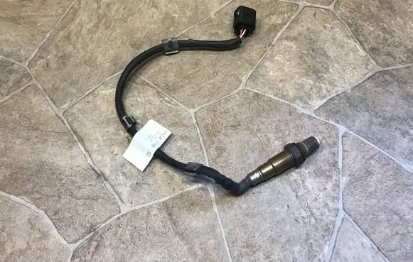 BMW 7 F01 F02 F03 F04 Lambda probe sensor 7576673