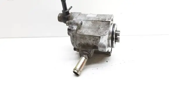 Toyota RAV 4 (XA20) Vacuum pump