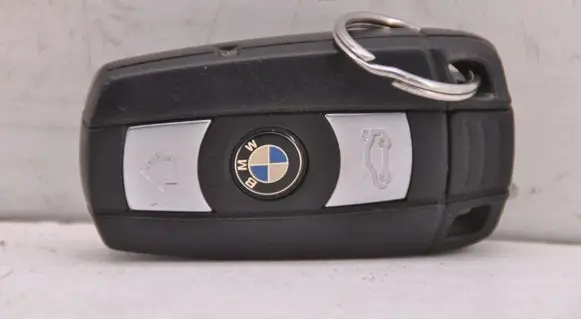BMW 1 E81 E87 Ignition key/card 6986585