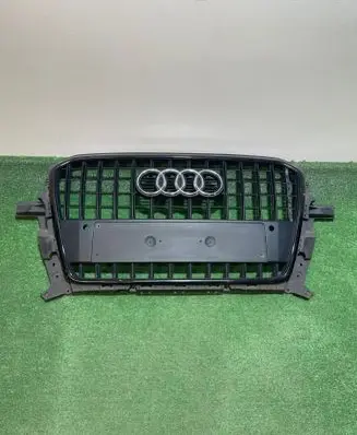 Audi Q5 SQ5 Front bumper upper radiator grill 8R0853651R 6R0853651AB